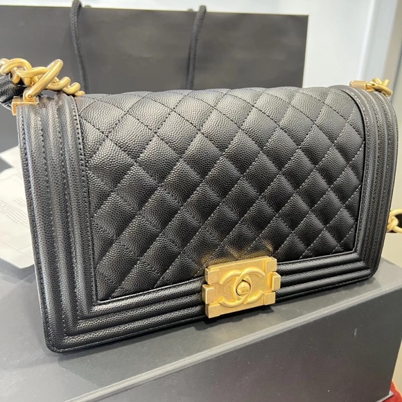 Chanel leboy medium black - Picture 3 of 3